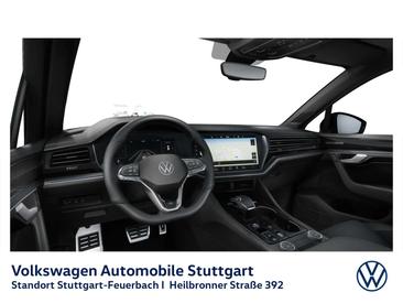Volkswagen Touareg R-Line — photo 9