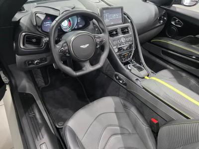 Aston Martin DBS (2018-24) DBS 770 Ultimate Volante