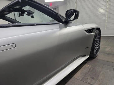 Aston Martin DBS (2018-24) DBS 770 Ultimate Volante — photo 9