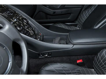 Aston Martin Vanquish II Vanquish S Coupe — photo 28