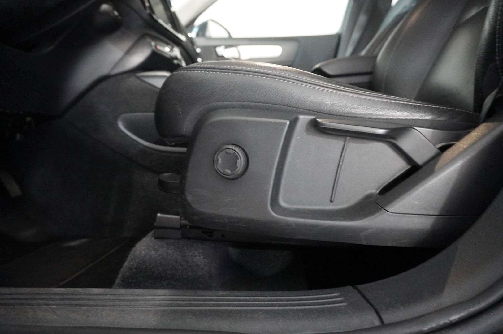 Volvo XC40 T3 Momentum - 2020 - Joinsteer - #9