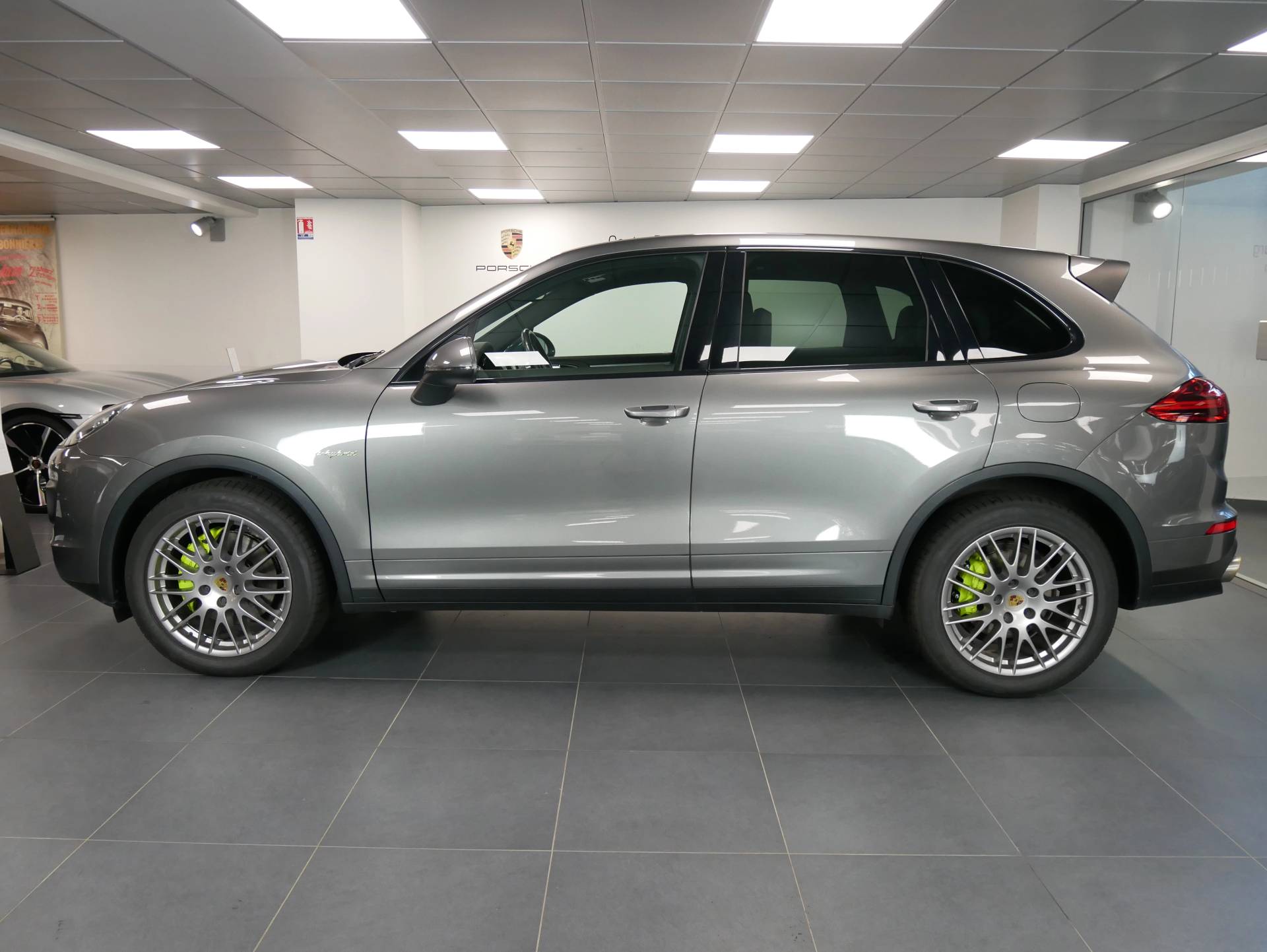 Porsche Cayenne II ph2 S E-Hybrid - 2015 - Joinsteer - #2