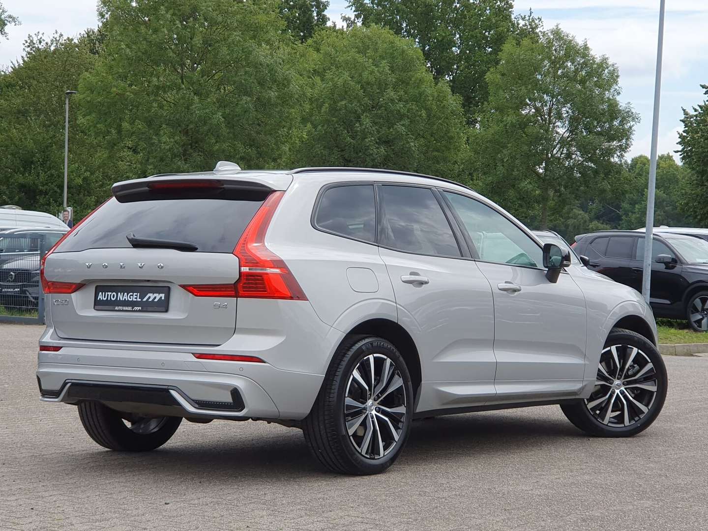 Volvo XC60 B4 Plus - 2023 - Joinsteer - #1