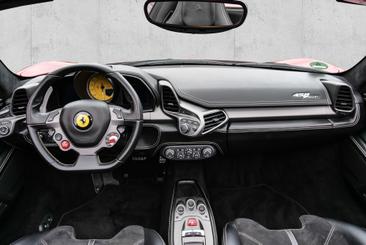 Ferrari 458 Spider — photo 5