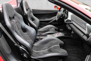 Ferrari 458 Spider — photo 8