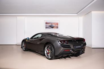 Ferrari F8 Tributo — photo 18