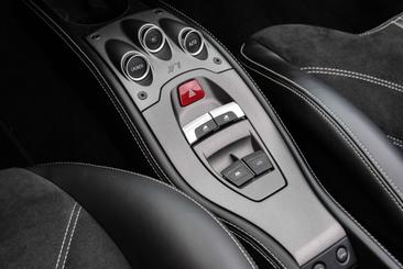 Ferrari 458 Spider — photo 21