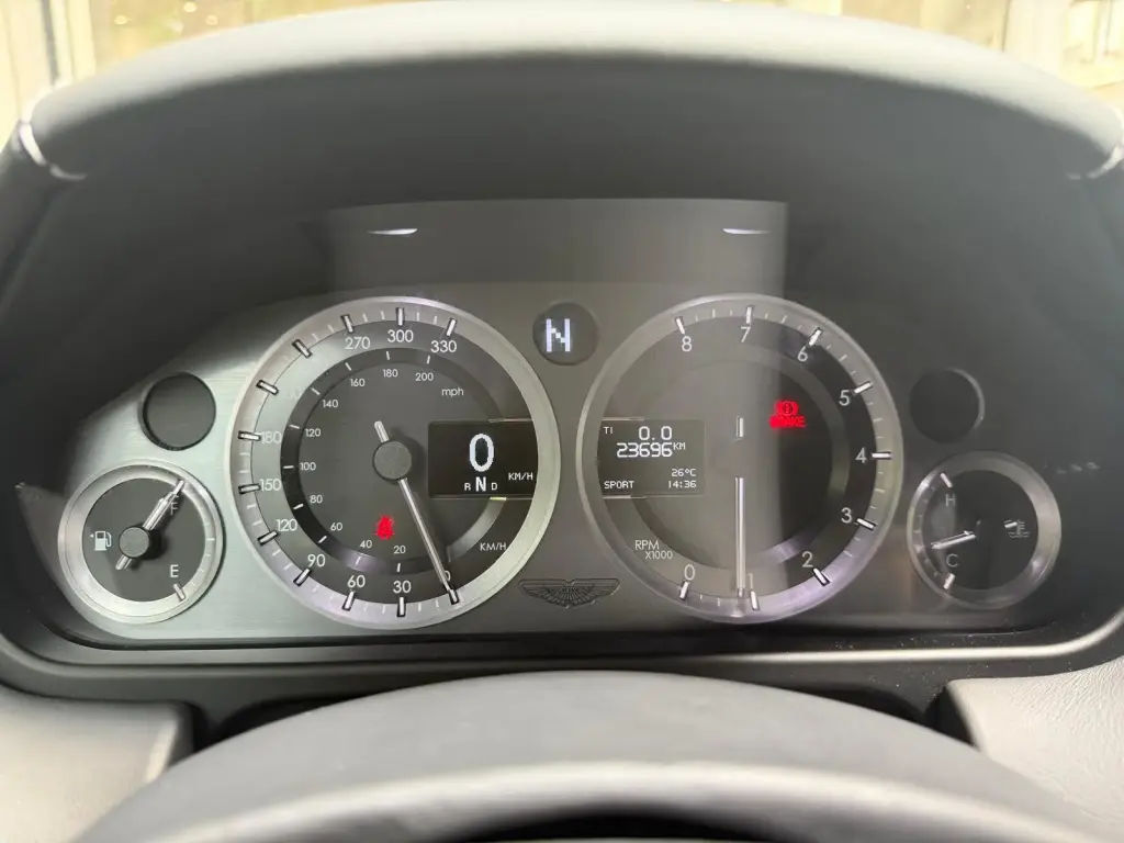 Aston Martin Vantage (2005-18) V8 Vantage Centenary Edition Coupe 4.7 - 2014 - Joinsteer - #8