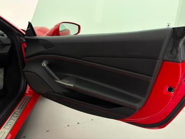 Ferrari 488 Spider — photo 8