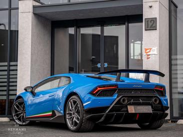 Lamborghini Huracán Performante — photo 16