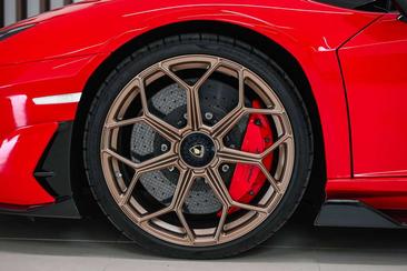 Lamborghini Aventador SVJ — photo 8