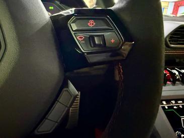 Lamborghini Huracán STO — photo 33