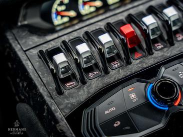 Lamborghini Huracán Performante — photo 30