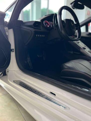 Lamborghini Huracán LP 580-2 — photo 6