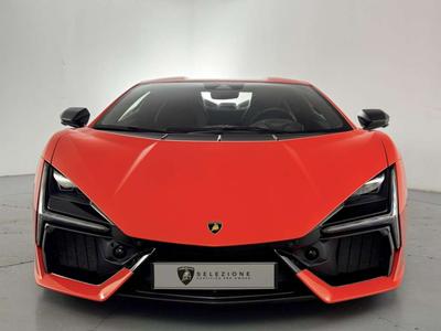 Lamborghini Revuelto