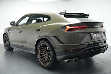 Lamborghini Urus Performante — photo 10