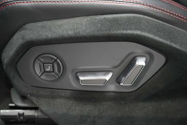 Lamborghini Urus Performante — photo 21