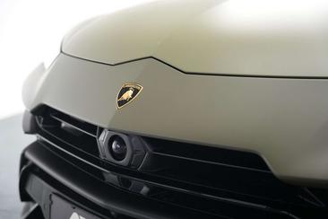 Lamborghini Urus Performante — photo 45