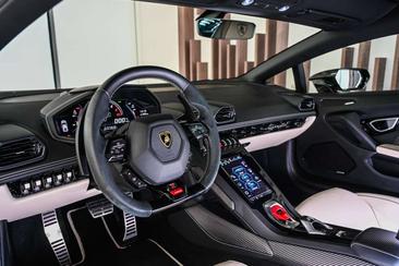 Lamborghini Huracán Performante — photo 22