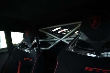 Lamborghini Huracán STO — photo 40