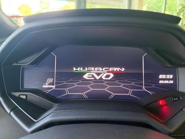 Lamborghini Huracán Evo Spyder — photo 13