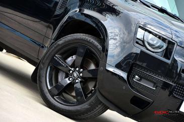 Land Rover Defender X-Dynamic HSE D300 MHEV — photo 7