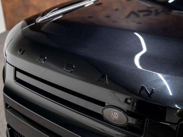 Land Rover Defender 110 X-Dynamic HSE 2.0 P300e — photo 9