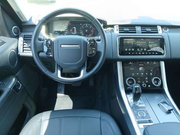 Land Rover Range Rover Sport SE 3.0 TDV6 — photo 9