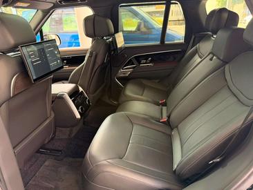 Land Rover Range Rover Autobiography P550 — photo 18