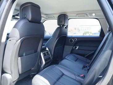 Land Rover Range Rover Sport SE 3.0 TDV6 — photo 12