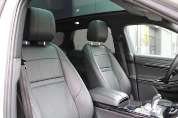 Land Rover Range Rover Evoque D180 R-Dynamic S — photo 19