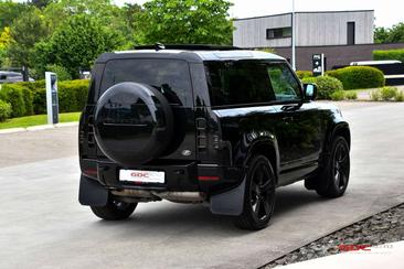 Land Rover Defender X-Dynamic HSE D300 MHEV — photo 16