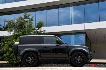 Land Rover Defender X-Dynamic HSE D300 MHEV — photo 20