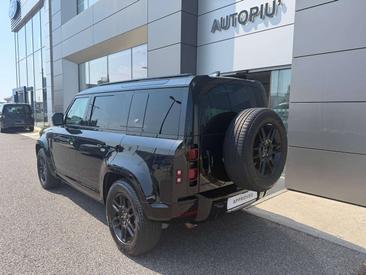 Land Rover Defender 110 X-Dynamic SE Awd 3.0d I6 Mhev 200cv Auto — photo 3
