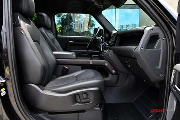 Land Rover Defender X-Dynamic HSE D300 MHEV — photo 28