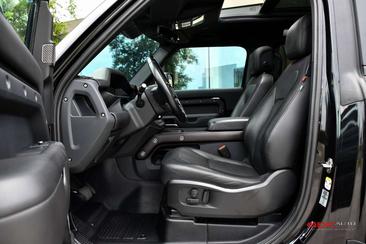 Land Rover Defender X-Dynamic HSE D300 MHEV — photo 29