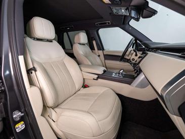 Land Rover Range Rover 3.0 P440e HSE PHEV — photo 2