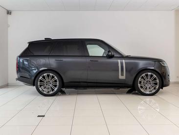 Land Rover Range Rover 3.0 P440e HSE PHEV — photo 5