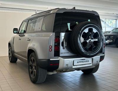 Land Rover Defender 110 SE 3.0D I6 250 CV AWD Auto