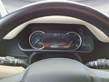 Land Rover Defender 110 X-Dynamic SE 3.0 D300 MHEV — photo 9