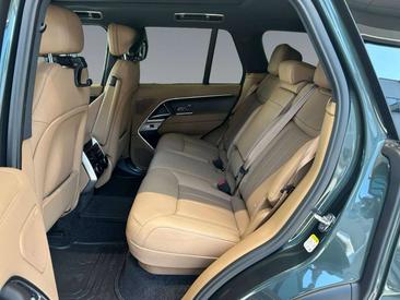 Land Rover Range Rover D350 — photo 8