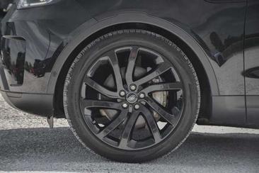 Land Rover Discovery HSE Pano 7seat AdaptiveCruise 3.0 SDV6 — photo 7