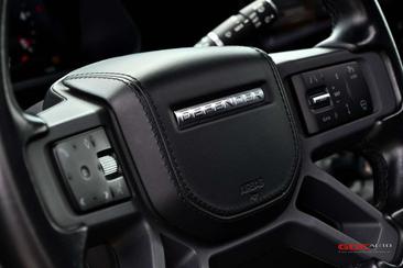Land Rover Defender X-Dynamic HSE D300 MHEV — photo 39