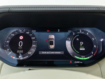 Land Rover Range Rover 3.0 P440e HSE PHEV — photo 10