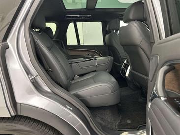 Land Rover Range Rover P440e Autobiography AWD Auto — photo 5