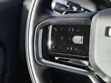 Land Rover Discovery Sport P300e R-Dyn S BLACK PACK ACC PDC — photo 11