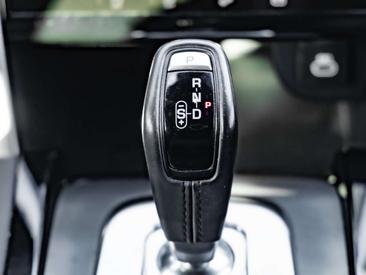 Land Rover Discovery Sport P300e R-Dyn S BLACK PACK ACC PDC — photo 13