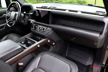 Land Rover Defender X-Dynamic HSE D300 MHEV — photo 44