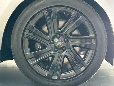 Land Rover Range Rover P440e Autobiography AWD Auto — photo 9
