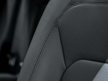 Land Rover Defender 110 X-Dynamic HSE 2.0 P300e — photo 39